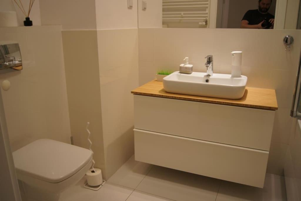 Cichy, Nowoczesny, Komfortowy Przy Galerii Mokotow Apartment Warsaw Luaran gambar